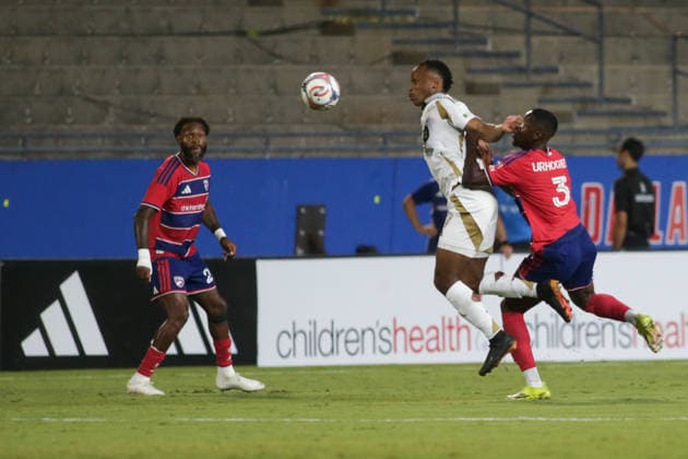 September 26, 2026, Frisco, Texas, USA: Los Angeles FC forward JEREMY EBOBISSE (17) heads the ball during a soccer game between Los Angeles FC and FC Dallas at Toyota Stadium in Frisco, TX. Frisco USA - ZUMAh193 20260926_zsp_h193_029 Copyright: xDanielxMcGregor-Huyerx