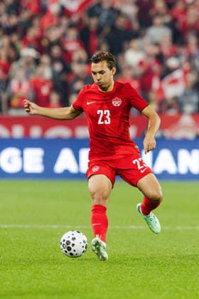 Niko Sigur of Canada controls the ball during the International Friendly, Länderspiel, Nationalmannschaft match between Canada and Chile on September 26th, 2026 in BMO Field, Toronto, Ontario, Canada Copyright: xCurtisxWongx xSPPx Sportspressphoto_SPR240839