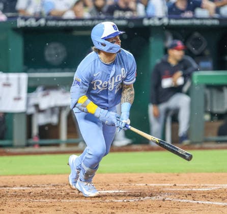 SEP 26, 2026: Kansas City Royals catcher Carter Jensen (22) hits a double in the 2nd inning against the Cleveland Guardians Kansas City Royals catcher Carter Jensen (22) at Kauffman Stadium in Kansas City, MO. CSM Kansas City United States - ZUMAc04_ 20260926_zma_c04_681 Copyright: xRomanxPunox