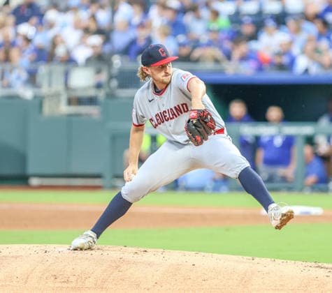 SEP 26, 2026: Cleveland Guardians starting pitcher Tanner Bibee (28) throws a pitch in the 1st inning against the Kansas City Royals at Kauffman Stadium in Kansas City, MO. CSM Kansas City United States - ZUMAc04_ 20260926_zma_c04_729 Copyright: xRomanxPunox