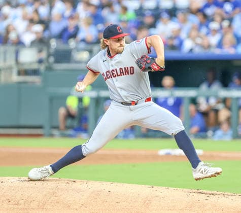 MLB, Baseball Herren, USA 2026: Guardians Vs Royals September 26th SEP 26, 2026: Cleveland Guardians starting pitcher Tanner Bibee (28) throws a pitch in the 1st inning against the Kansas City Royals at Kauffman Stadium in Kansas City, MO. Roman Puno CSM (Credit Image: Â Roman Puno Cal Media) Kansas City Missouri United States EDITORIAL USE ONLY Copyright: xx ZUMA-20260926_zma_c04_746.jpg RomanxPunox csmphotothree526807
