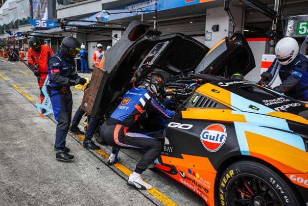 FIA WEC - 6 HOURS OF FUJI 2026 58 GEHRSITZ Finn (ger), GOETHE Benjamin (ger), WEST Alexander (swe), Garage 59, McLaren 720S GT3 Evo 58, LM GT3, action pitstop, arrêt aux stands during the 6 Hours of Fuji 2026, 6th round of the 2026 FIA World Endurance Championship, from September 25 to 27, 2026 on the Fuji Speedway in Oyama, Shizuoka, Japan - OyamaJapan Copyright: xANTONINxVINCENTx