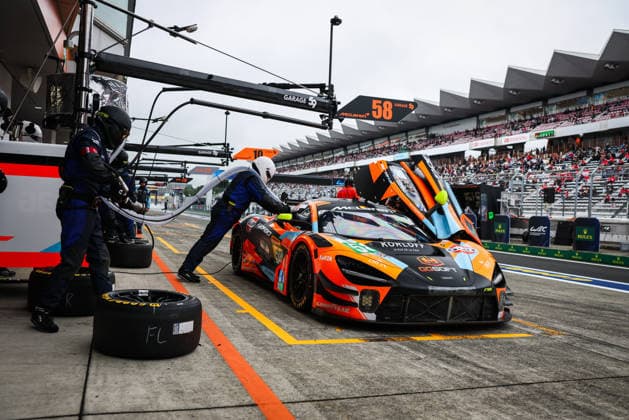 FIA WEC - 6 HOURS OF FUJI 2026 58 GEHRSITZ Finn (ger), GOETHE Benjamin (ger), WEST Alexander (swe), Garage 59, McLaren 720S GT3 Evo 58, LM GT3, action pitstop, arrêt aux stands during the 6 Hours of Fuji 2026, 6th round of the 2026 FIA World Endurance Championship, from September 25 to 27, 2026 on the Fuji Speedway in Oyama, Shizuoka, Japan - OyamaJapan Copyright: xANTONINxVINCENTx