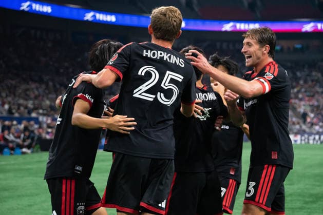 VANCOUVER, CANADA - SEPTEMBER 26: Kimito Nono of DC United celebrates after scoring their first goal with temmates during the Major League Soccer match between Vancouver Whitecaps FC and DC United at BC Place Stadium on September 26, 2026 in Vancouver, British Columbia, Canada. Copyright: xAmyxElle SPPx Sportspressphoto_SPR240910
