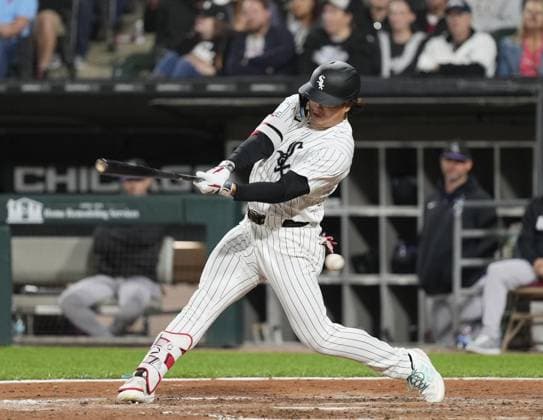 Baseball: Rockies vs. White Sox Chicago White Sox first baseman Munetaka Murakami strikes out swinging in the sixth inning of a baseball game against the Colorado Rockies at Rate Field in Chicago on Sept. 26, 2026.  A14AA0005628844P