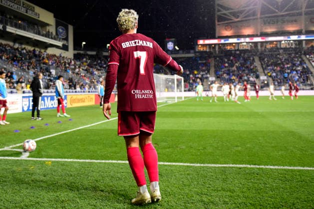 Philadelphia Union v Orlando City Antoine Griezmann, number 7 of Orlando City SC, takes a corner during the Major League Soccer 2026 match between Philadelphia Union and Orlando City at Subaru Park in Chester, Pennsylvania, on September 26, 2026. Philadelphia United States  Copyright: xJackxMegawx originalFilename:megaw-philadel260926_np3Um.jpg