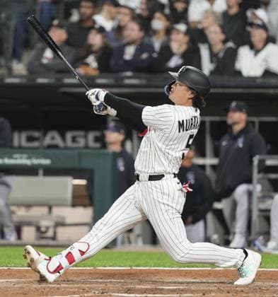 Baseball: Rockies vs. White Sox Chicago White Sox first baseman Munetaka Murakami flies out in the seventh inning of a baseball game against the Colorado Rockies at Rate Field in Chicago on Sept. 26, 2026.  A14AA0005628888P