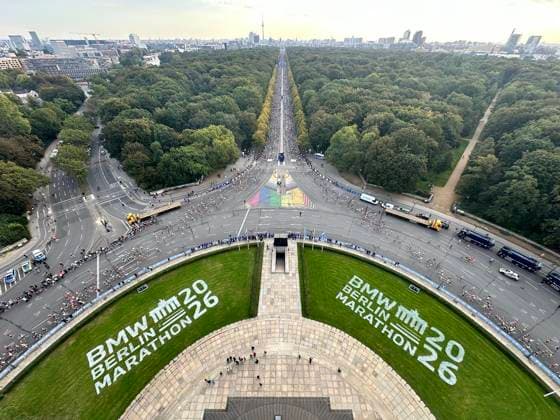 52 Berlin Marathon 2026 ** FOR EDITORIAL PURPOSES ONLY ** EDITORIAL USE ONLY ** p About 56,000 people take part in the Berlin Marathon Germany Berlin Berlin Copyright JörgxCarstensen Copyright: JörgxCarstensen doc87s3wk65qjoqew2sa68 ,EDITORIAL USE ONLY Copyright: JörgxCarstensen