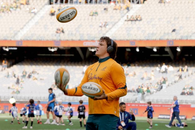 RUGBY UNION AUSTRALIA SOUTH AFRICA, Tom Hooper of the Wallabies is seen warming up before the international rugby test match between the Australian Wallabies and South Africa at Optus Stadium in Perth, Sunday, September 27, 2026. ( NO ARCHIVING, EDITORIAL USE ONLY PERTH Western Australia Australia  Copyright: xRICHARDxWAINWRIGHTx 20260927170839844774