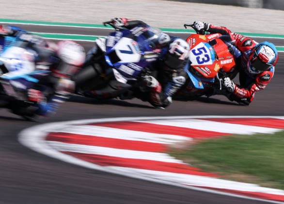 (260927) -- CREMONA, Sept. 27, 2026 -- Valentin Debise (R) of EASTROC ZXMOTO Evan Bros Factory steers his motorbike during the Race 1 of WorldSSP at the FIM Supersport World Championship, WM, Weltmeisterschaft Italian Round Cremona Circuit, Italy, Sept. 27, 2026. ) (SP)ITALY-CREMONA-WSBK-WORLDSSP-RACE 1 LixJing 