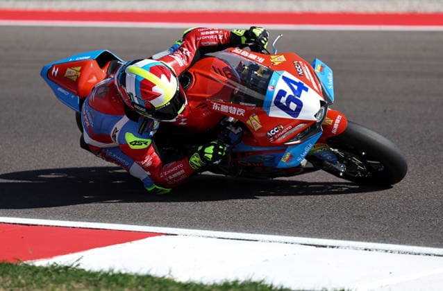 (260927) -- CREMONA, Sept. 27, 2026 -- Federico Caricasulo of EASTROC ZXMOTO Evan Bros Factory steers his motorbike during the Race 1 of WorldSSP at the FIM Supersport World Championship, WM, Weltmeisterschaft Italian Round Cremona Circuit, Italy, Sept. 27, 2026. ) (SP)ITALY-CREMONA-WSBK-WORLDSSP-RACE 1 LixJing 