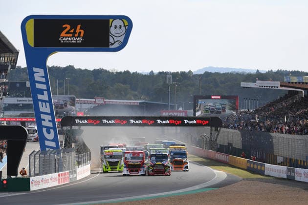 FFSA 24 HEURES CAMIONS 2026 44 ANDRE Jonathan (fra), Team Lion Truck Racing, MAN, 75 ROBINEAU Thomas (fra), Team Robineau, MAN, 20 CALVET TÃ o (fra), Team Buggyra Racing, Freightliner, action, start,, during the 5th round of the Championnat de France FFSA Camions 2026, 24 Heures Camions, from September 26 to 27, 2026 on the Bugatti Circuit, in Le Mans, France - Le MansFrance  Copyright: xRAINIERxEHRHARDTx