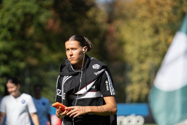 September 27, 2026, xjyhynx, Women s DFB Cup First Round, Karlsruher SC vs. Eintracht Frankfurt, from left: Larissa Mühlhaus 47, Eintracht Frankfurt, Karlsruhe