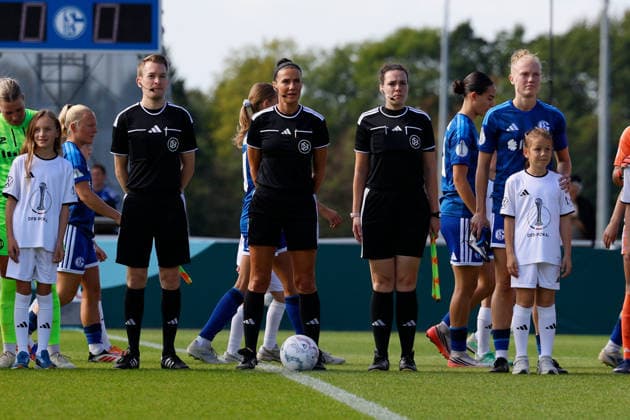 Soccer I Women s I 2026–2027 Season I DFB Cup I FC Schalke 04 vs. SGS Essen I September 27, 2026 Adrian Mazurkiewicz, Assistant Referee; Nadine Westerhoff, Referee; Carina Sokolowski, Assistant Referee Gelsenkirchen, Parkstadion, North Rhine-Westphalia, Germany Copyright: xLobeca CedricxSiefkerx