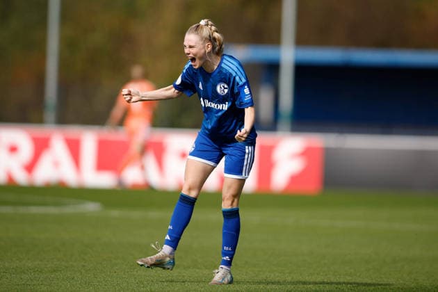 Soccer I Women s I 2026–2027 Season I DFB Cup I FC Schalke 04 vs. SGS Essen I September 27, 2026, Jolina Opladen 11, FC Schalke 04 celebrates after scoring the 1–0 opening goal at the Parkstadion in Gelsenkirchen, North Rhine-Westphalia, Germany Copyright: xLobeca CedricxSiefkerx