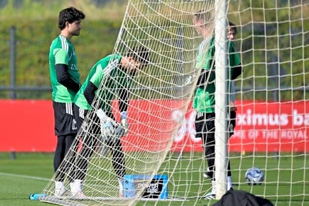 Belgium v France - UEFA Nations League 2026 Media Activities 27 09 2026 TUBEKE, BELGIUM - SEPTEMBER 27 : Lammens Senne goalkeeper of Belgium and Penders Mike goalkeeper of Belgium during a training session ahead of the UEFA Nations League tournament league phase matchday 2 group A1 match between Belgium and France on September 27, 2026 in Tubeke, Belgium, 27 09 2026 Tubeke Belgium  Copyright: xSesx