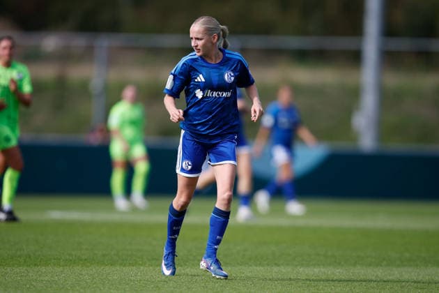 Soccer I Women s I 2026–2027 Season I DFB Cup I FC Schalke 04 vs. SGS Essen I September 27, 2026 Nathalie Bollmann 2, FC Schalke 04 Cutout, Close-up, Portrait, Single Photo, Single Image, Body Gelsenkirchen Parkstadion North Rhine-Westphalia Germany Copyright: xLobeca CedricxSiefkerx
