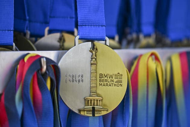 2026 Berlin Marathon BERLIN, GERMANY - SEPTEMBER 27: A view of medal as athletes race through the city during the 2026 Berlin Marathon, where thousands of runners from around the world competed over a 42.195-kilometer course passing iconic landmarks in Berlin, Germany on September 27, 2026. Halil Sagirkaya Anadolu Berlin Germany. Editorial use only. Please get in touch for any other usage.  Copyright: x2026xAnadoluxHalilxSagirkayax