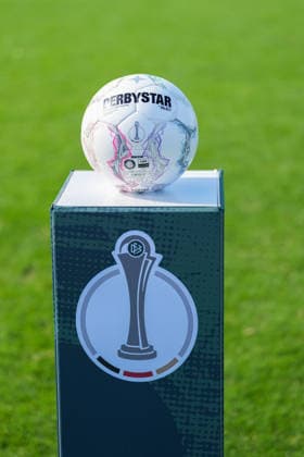 DFB Women s Cup: SC Sand vs. VfL Wolfsburg, September 27, 2026; Derbystar match ball on display; DFB Women s Cup: SC Sand vs. VfL Wolfsburg, Adams Arena, September 27, 2026 DFB and DFL regulations prohibit any use of photographs as image sequences and or quasi-video Copyright: xBEAUTIFULxSPORTS Boscox