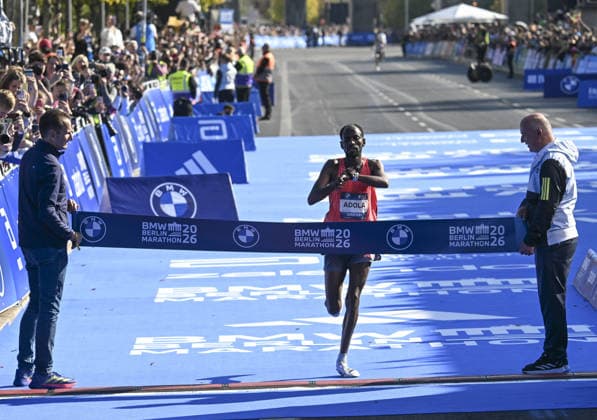 2026 Berlin Marathon BERLIN, GERMANY - SEPTEMBER 27: Ethiopian Guye Adola wins men category the 2026 Berlin Marathon, where thousands of runners from around the world competed over a 42.195-kilometer course passing iconic landmarks in Berlin, Germany on September 27, 2026. Halil Sagirkaya Anadolu Berlin Germany. Editorial use only. Please get in touch for any other usage.  Copyright: x2026xAnadoluxHalilxSagirkayax