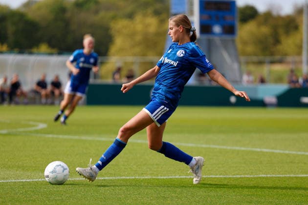 Soccer I Women s I 2026–2027 Season I DFB Cup I FC Schalke 04 vs. SGS Essen I September 27, 2026 Pia Rybacki 6, FC Schalke 04, cutout, close-up, portrait, single photo, single image, body, Gelsenkirchen, Parkstadion, North Rhine-Westphalia, Germany Copyright: xLobeca CedricxSiefkerx