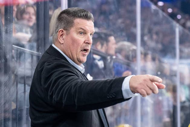 Tom Pokel, Head Coach, Löwen Frankfurt, giving instructions. Portrait. GER, EHC Red Bull Munich vs. Löwen Frankfurt, ice hockey, DEL, 2026–2027 season, Matchday 4, September 27, 2026 Photo by HMB Media, Heike Feiner Copyright: HMBxMedia HeikexFeiner