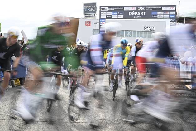 Riders pictured at the start of the elite men Road Race race (273,7 km) at the cycling World Championship, WM, Weltmeisterschaft in Montreal, Canada, Sunday 27 September 2026. The UCI road world championships are taking place from 20 to 27 September, in Montreal, Canada. JASPERxJACOBS  x187976660x