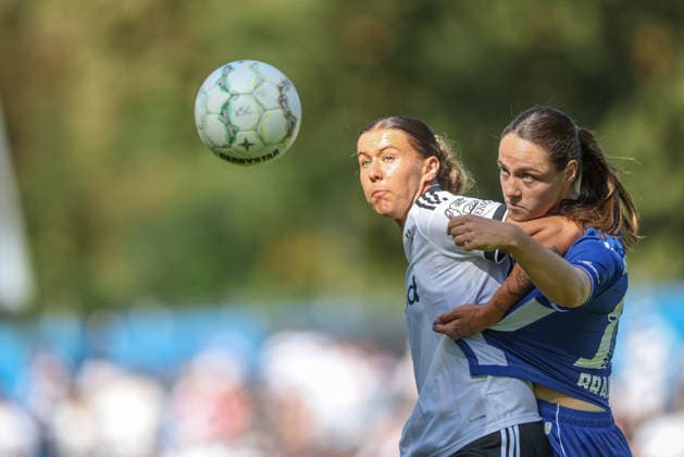 GER, Karlsruhe, Karlsruher SC vs. Eintracht Frankfurt, SC, DFB Women s Cup, Soccer, DFB, 2026–2027 Season, Badenia Stadium, 1st Round (pictured, from left): Larissa Mühlhaus, Eintracht Frankfurt Women s Team 47, Ann Sophie Braun, Karlsruher SC Women’s Team, 16, battling for the ball. DFB and DFL regulations prohibit any use of photographs as image sequences and or quasi-video. September 27, 2026 Copyright: HMBxMedia HendrikxHamelau