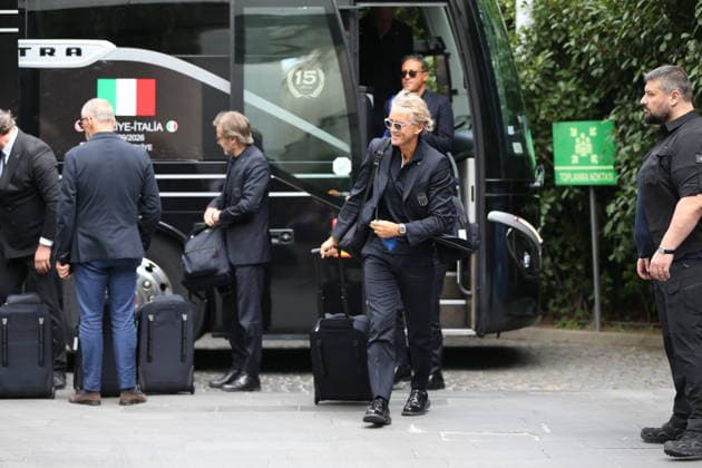The Italian national football team arrive in Bursa BURSA, TURKIYE - SEPTEMBER 27: Head coach of the Italy national football team Roberto Mancini is seen upon arrival as the team reaches their hotel in Osmangazi district of Bursa, Turkiye, on September 27, 2026. The Italian squad arrived at Yenisehir Airport ahead of their upcoming UEFA Nations League League A match against Turkiye. Mustafa Bikec Anadolu Bursa Turkey. Editorial use only. Please get in touch for any other usage.  Copyright: x2026xAnadoluxMustafaxBikecx
