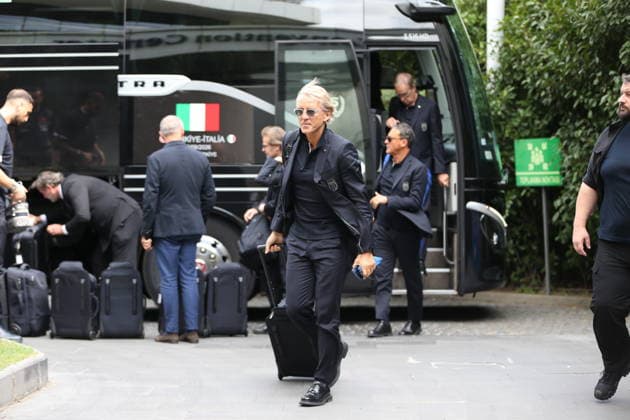 The Italian national football team arrive in Bursa BURSA, TURKIYE - SEPTEMBER 27: Head coach of the Italy national football team Roberto Mancini is seen upon arrival as the team reaches their hotel in Osmangazi district of Bursa, Turkiye, on September 27, 2026. The Italian squad arrived at Yenisehir Airport ahead of their upcoming UEFA Nations League League A match against Turkiye. Mustafa Bikec Anadolu Bursa Turkey. Editorial use only. Please get in touch for any other usage.  Copyright: x2026xAnadoluxMustafaxBikecx