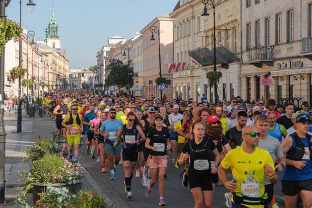 September 27, 2026, Warsaw, Masovian Voivodeship, Poland: Athletes run on Warsaw s streets during the 48th Warsaw Marathon. The race has been awarded the World Athletics Elite Label for the first time in its history and is part of the European Marathon Classics (EMC) series of races. Warsaw Poland - ZUMAk204 20260927_zip_k204_009 Copyright: xRomanxKozielx