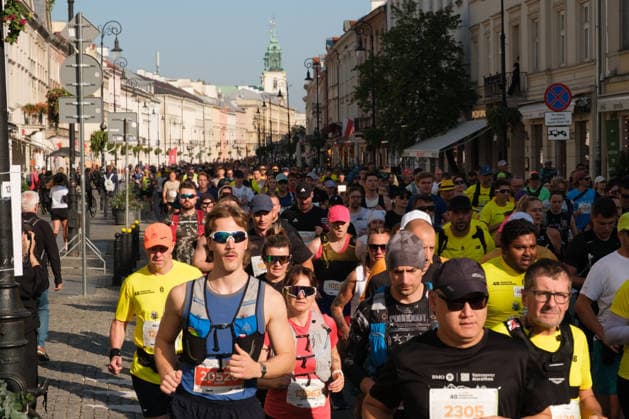 September 27, 2026, Warsaw, Masovian Voivodeship, Poland: Athletes run on Warsaw s streets during the 48th Warsaw Marathon. The race has been awarded the World Athletics Elite Label for the first time in its history and is part of the European Marathon Classics (EMC) series of races. Warsaw Marathon 2026  - ZUMAk204 20260927_zip_k204_017 Copyright: xRomanxKozielx