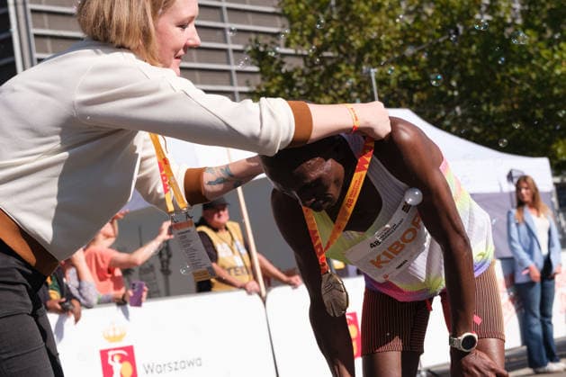September 27, 2026, Warsaw, Masovian Voivodeship, Poland: STEPHEN KIBOR of Kenya receives a medal for finishing the race after placing 1st in the 48th Warsaw Marathon. The race has been awarded the World Athletics Elite Label for the first time in its history and is part of the European Marathon Classics (EMC) series of races. Warsaw Poland - ZUMAk204 20260927_zip_k204_038 Copyright: xRomanxKozielx