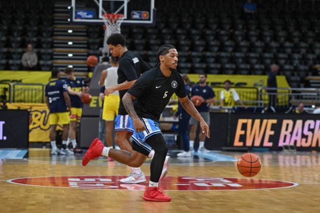 September 27, 2026, GER, Basketball, Bundesliga Matchday 3, 2026–2027 Season, Oldenburg, EWE Arena, EWE Baskets Oldenburg vs. Veolia Towers Hamburg, Pre-Game: Zakai ZEIGLER, Veolia Towers Hamburg 5, Oldenburg, EWE Arena, Lower Saxony, Germany Copyright: xnordphotoxGmbHx xRojahnx