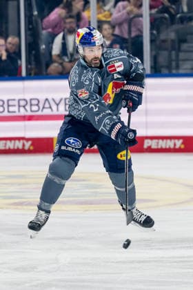 Ryan Murphy, EHC Red Bull Munich, 24, GER; EHC Red Bull Munich vs. Löwen Frankfurt, ice hockey, DEL, 2026–2027 season, Matchday 4, September 27, 2026; Photo: HMB Media, Heike Feiner Copyright: HMBxMedia HeikexFeiner