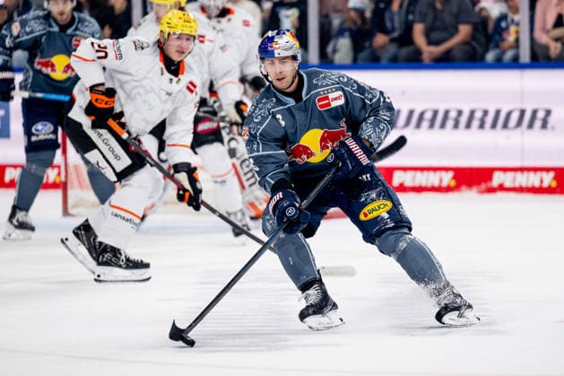 Lucas Thaler, EHC Red Bull Munich, 48 (GER), EHC Red Bull Munich vs. Löwen Frankfurt, Ice Hockey, DEL, 2026–2027 Season, Matchday 4, September 27, 2026. Photo: HMB Media, Heike Feiner Copyright: HMBxMedia HeikexFeiner