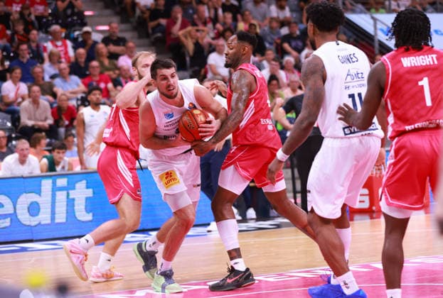 Jure Planinic of MBC takes the ball against Jeff Garrett Bonn, Bonn, Germany, September 27, 2026, Basketball Bundesliga, Matchday 3, Telekom Baskets Bonn vs. Syntainics MBC