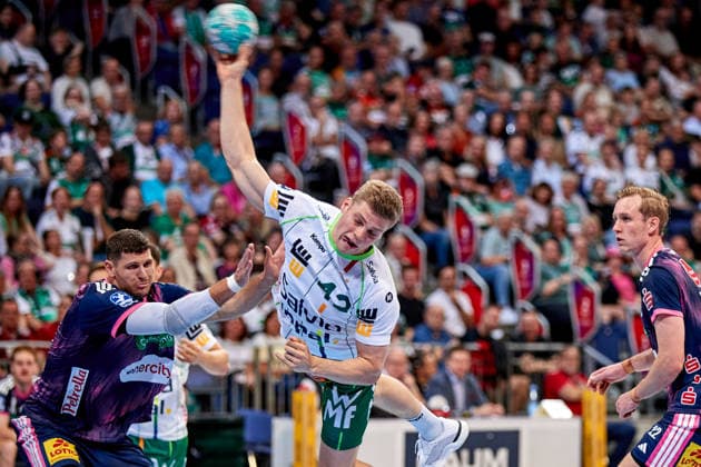 Martin Hanne FRISCH AUF Göppingen 42 TSV Hannover Burgdorf vs. FRISCH AUF Göppingen, Handball Bundesliga, HBL, 2026–2027 season, September 27, 2026 Press photo by Jan Frederic Helbig TSV Hannover Burgdorf vs. FRISCH AUF Göppingen, Handball Bundesliga, HBL, ZAG Arena, Opel Handball Bundesliga, 2026–2027 season, September 27, 2026, Hannover Copyright: xEibner-Pressefoto Jan-FredericxHx EP_JHG