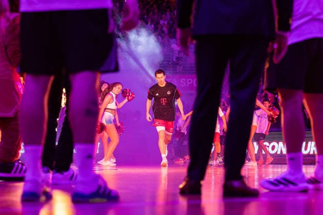 easyCredit Basketball Bundesliga, Telekom Baskets Bonn vs. Syntainics MBC, September 27, 2026: Grayson Murphy of Telekom Baskets Bonn No. 7 during the pre-game walkout. easyCredit Basketball Bundesliga, Telekom Baskets Bonn vs. Syntainics MBC, September 27, 2026, Telekom Dome Bonn Copyright: xBEAUTIFULxSPORTS Derixx
