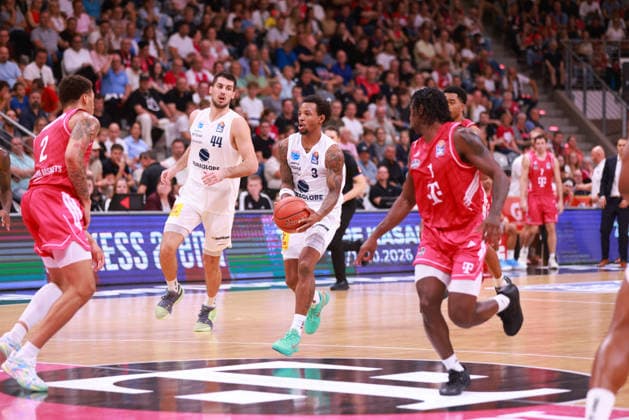 From left: Alijah Comithier (Bonn), Jure Planinic (MBC), DeLonnie Hunt (MBC) with the ball, and John Michael Wright (Bonn), Bonn, Germany, September 27, 2026, Basketball Bundesliga, Matchday 3, Telekom Baskets Bonn vs. Syntainics MBC