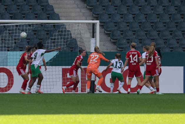 September 27, 2026, xgrfx, Women s DFB Cup First Round, Borussia Mönchengladbach vs. FC Bayern Munich, Goal: Luca Graf (1-0) Borussia Mönchengladbach Mönchengladbach