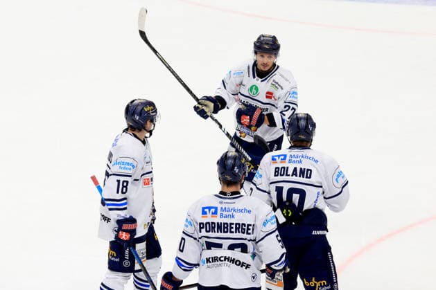 September 27, 2026, GER, DEU, Germany, Iserlohn Player Pool, CHRISTIAN THOMAS Iserlohn Roosters 27 nordphoto GmbH Engler Berlin Uber Arena Berlin Germany Copyright: xNordphotox xEnglerx