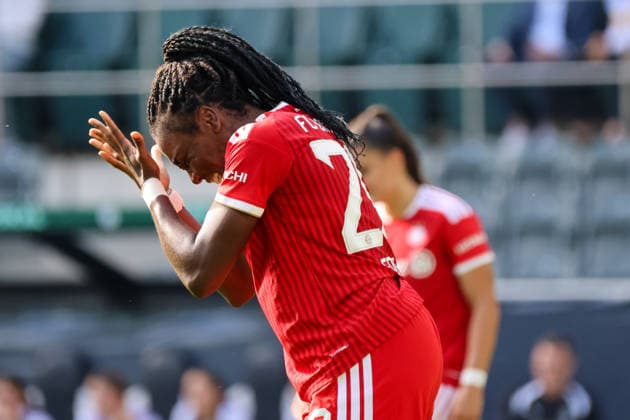Mönchengladbach, Germany, September 27, 2026, DFB Women s Cup: Borussia Mönchengladbach Women vs. FC Bayern Women. Pictured: Edna Image. FCB player throws her hands up in frustration. Copyright: HMBxMedia MadeleinexFantini