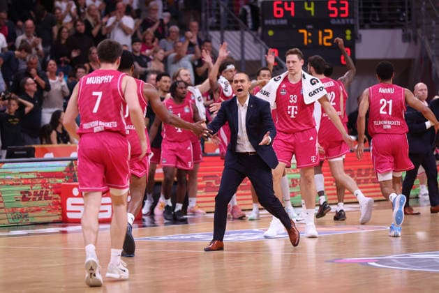 Head Coach Marko Stankovic of Bonn with Grayson Murphy of Bonn, Bonn, Germany, September 27, 2026, Basketball Bundesliga, Matchday 3, Telekom Baskets Bonn vs. Syntainics MBC