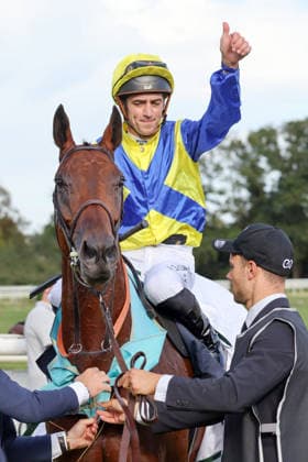 September 27, 2026, Cologne, North Rhine-Westphalia, GER Goliath with Christophe Soumillon after winning the 64th Prix de l Europe at the Cologne Weidenpesch Racetrack Horse, jockey, Goliath, Soumillon, victory 260927SG993KOELN JPG