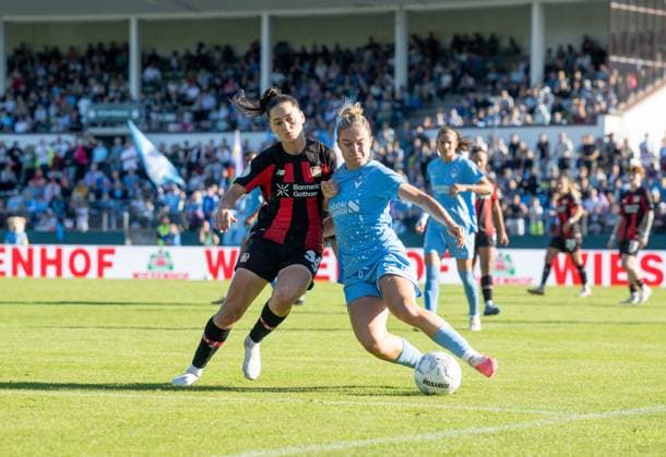 Soccer, Women, 2026–2027 Season, DFB Cup First Round, FC Viktoria 1889 Berlin vs. Bayer Leverkusen; from left: Lumbardha Misini (Bayer 04 Leverkusen), Maja Wasiak (FC Viktoria 1889 Berlin); September 27, 2026, Copyright: xMatthiasxKochx