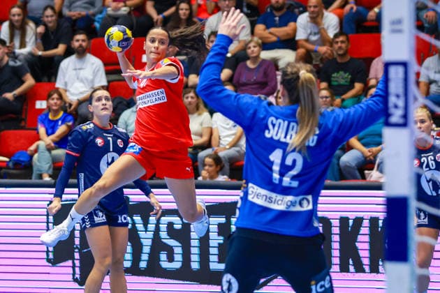 Handball EHF Euro Cup Final: Norway vs. Denmark, Bucharest, September 27, 2026. Henny Ella Reistad before the final of the EHF Euro Cup between Norway and Denmark. Photo by Nikola Krstic, NTB, Bucharest, Romania. EDITORIAL USE ONLY. RESTRICTED USE FOR BETTING COMPANIES.  Copyright: xNikolaxKrsticx xNTBx