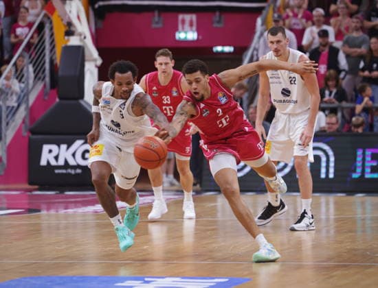 Alijah Comithier, Telekom Baskets Bonn vs. SYNTAINICS MBC, Matchday 3, 2026–27 Season