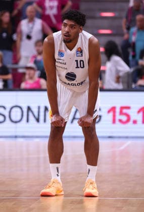 Kostja Mushidi of MBC stands bent over, Bonn, Germany, September 27, 2026, Basketball Bundesliga, Matchday 3, Telekom Baskets Bonn vs. Syntainics MBC