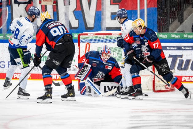 September 27, 2026 Ice Hockey Season 2026–2027 Penny DEL Nuremberg Ice Tigers Icetigers Straubing Tigers ThHa xthxhax Niklas Treutle 31, Nuremberg Ice Tigers, NIT holds
